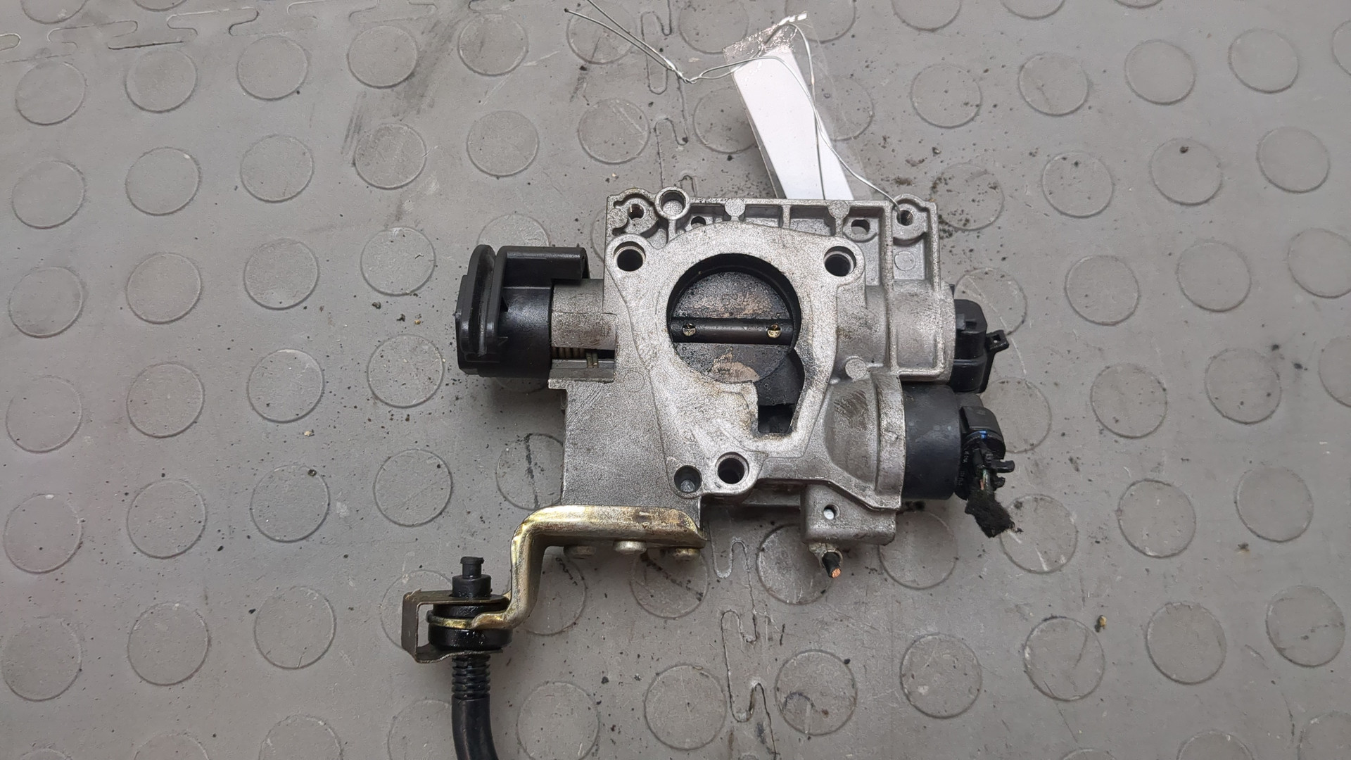 Заслонка дроссельная электрическая