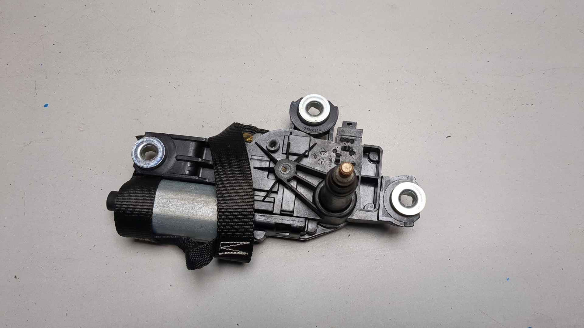 Моторчик стеклоочистителя задний