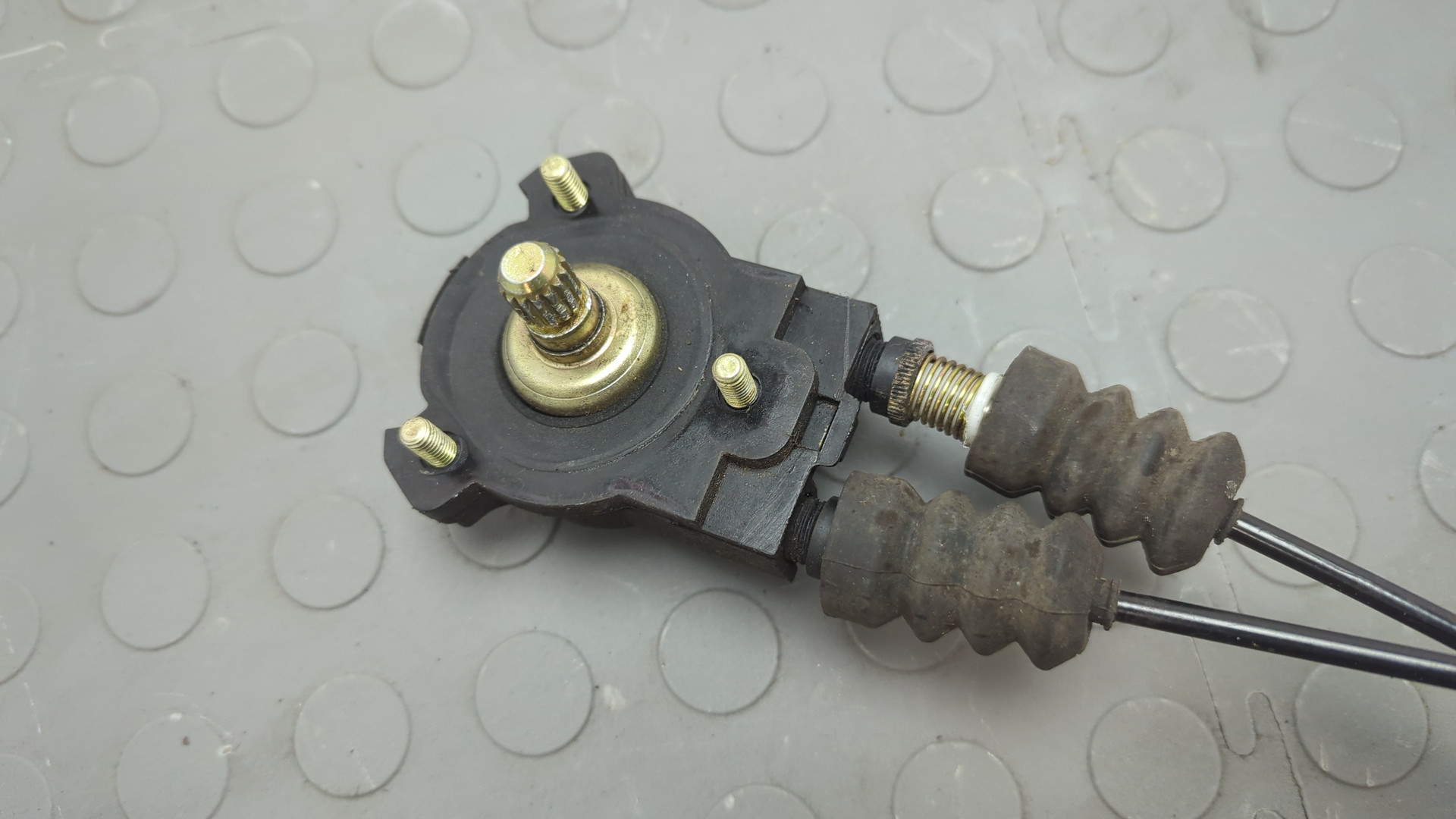 Стеклоподъемник механ. передний левый