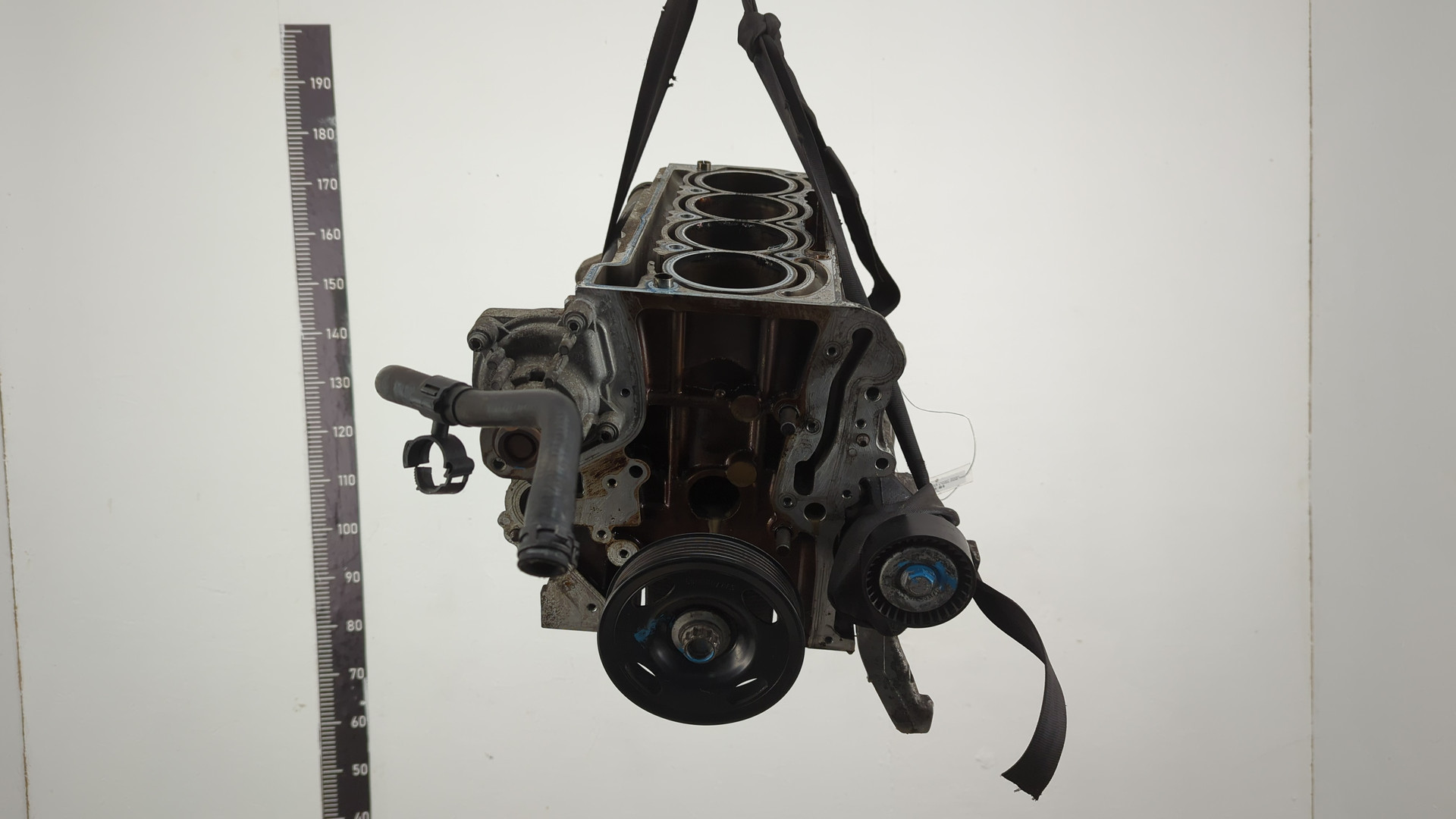 Блок двигателя