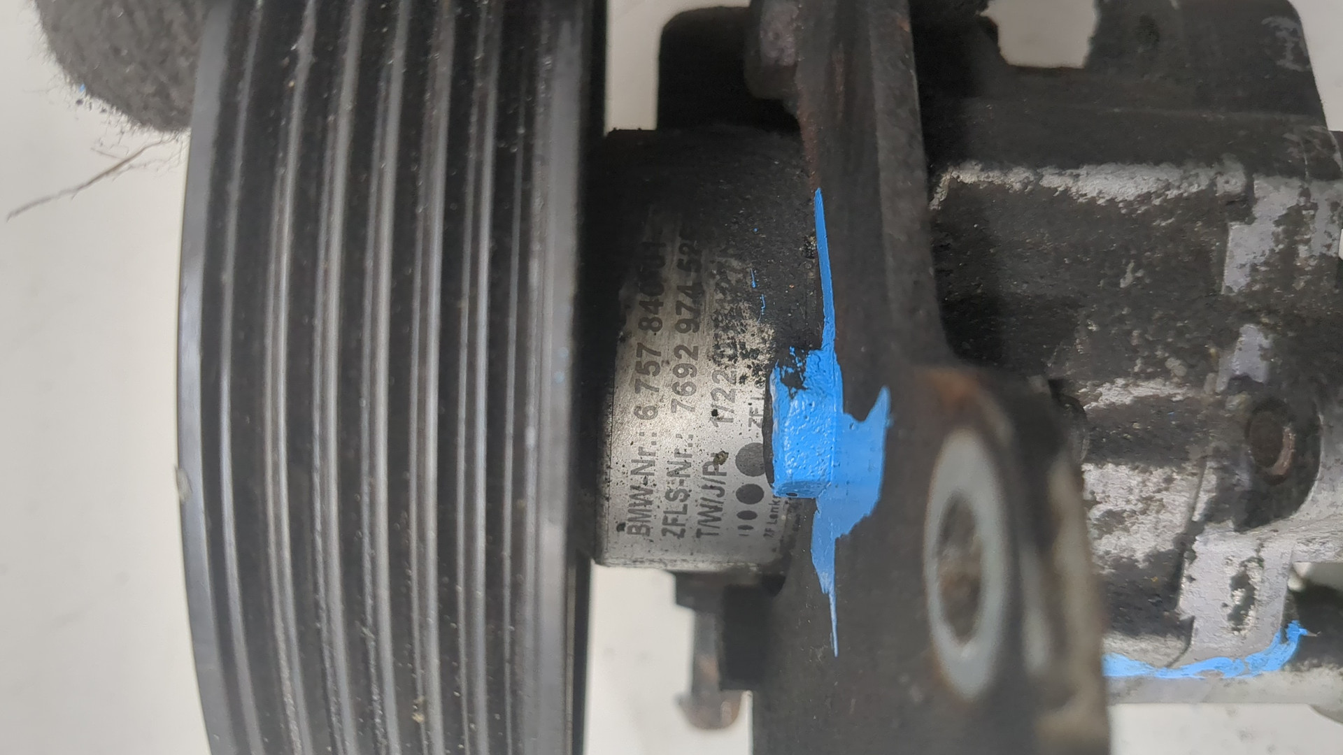 Насос ГУР (гидроусилитель руля)