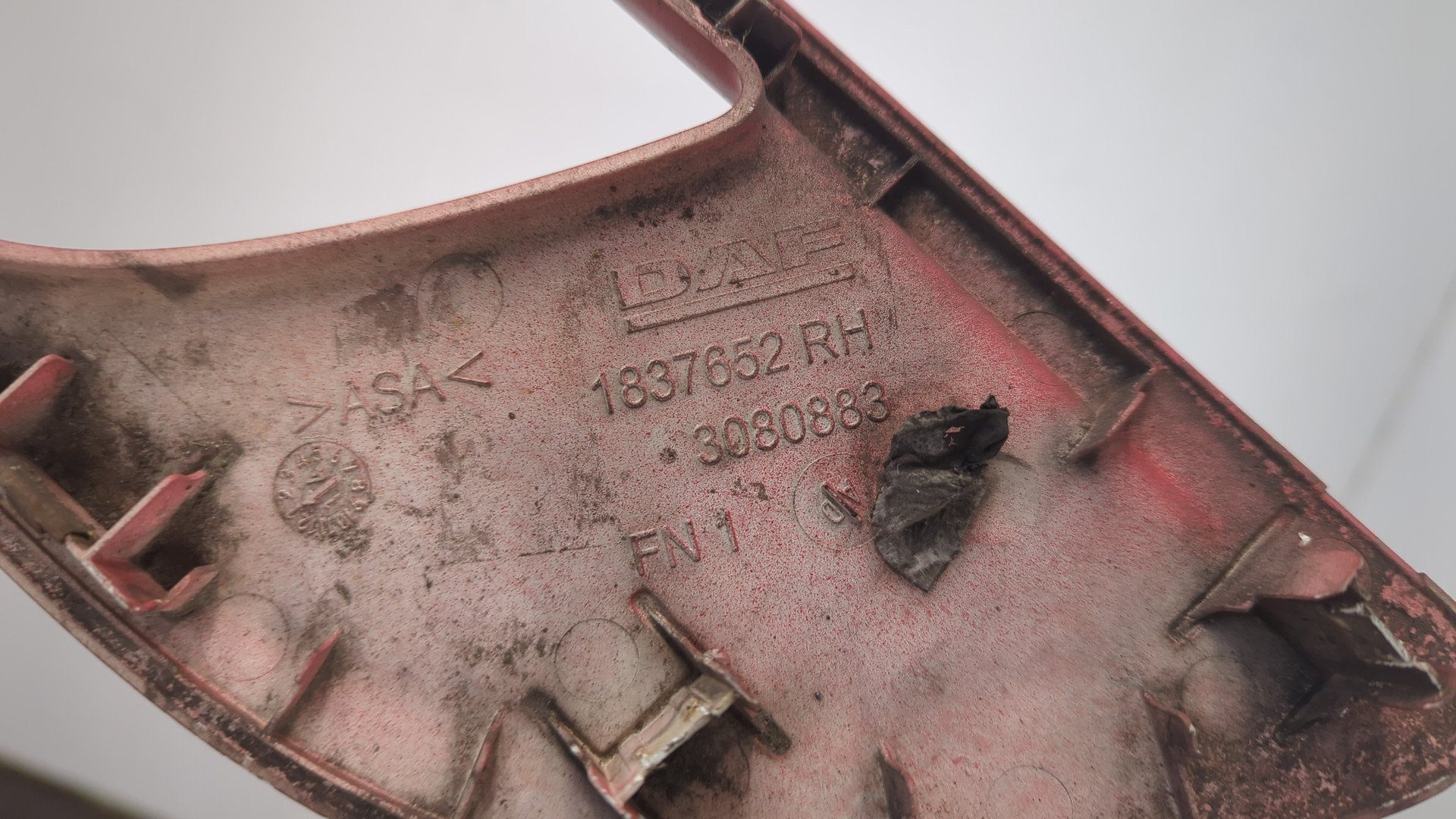 Решетка в бампер правая