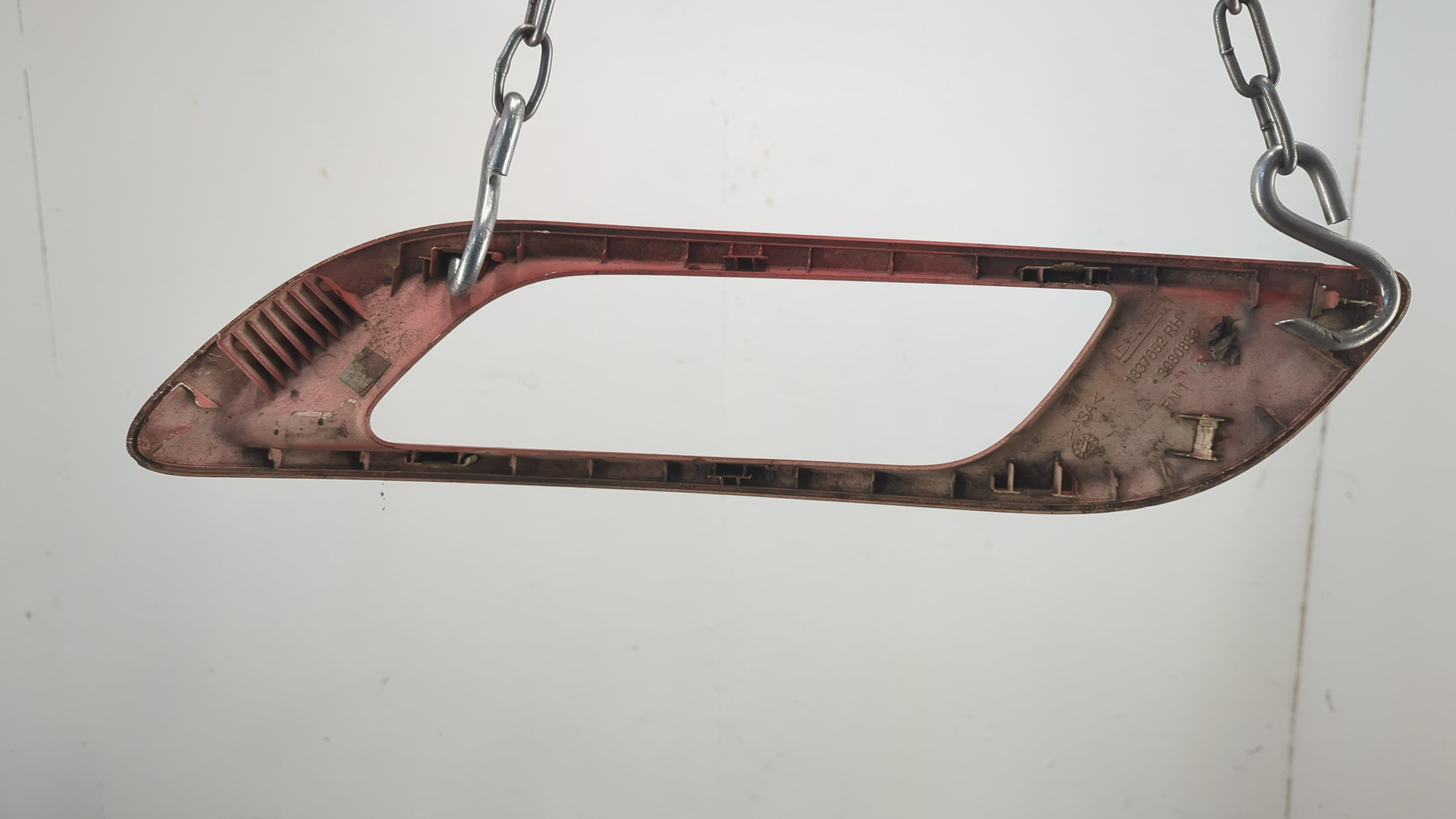 Решетка в бампер правая