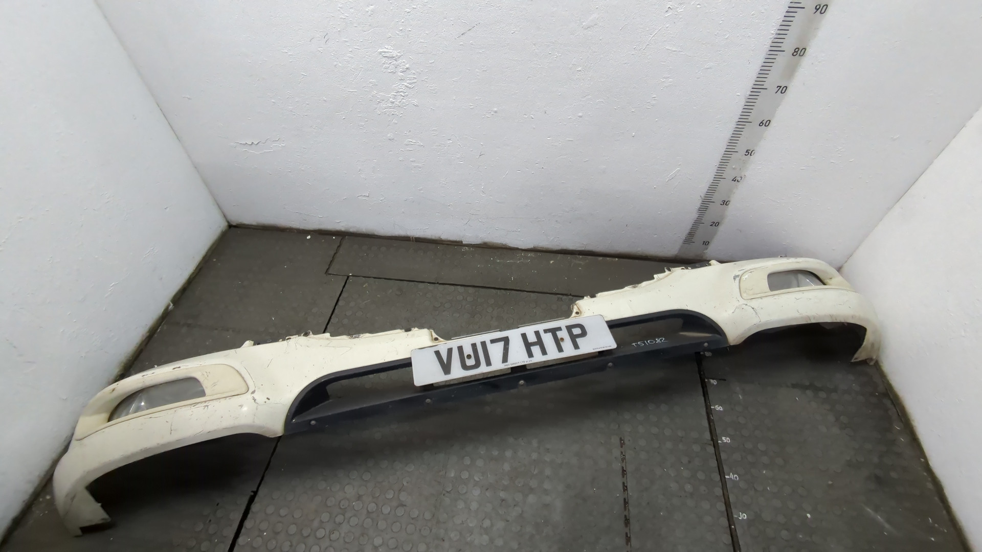 Бампер передний