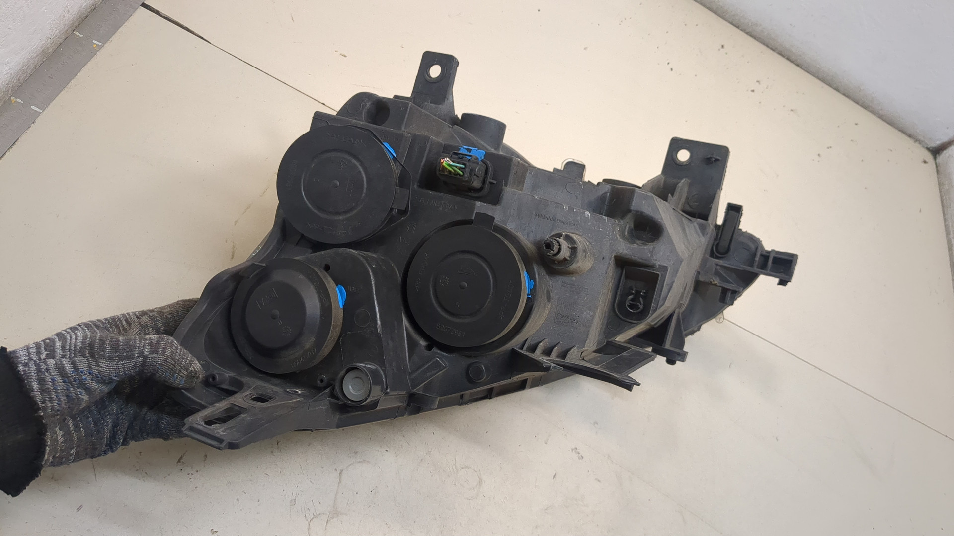 Фара правая