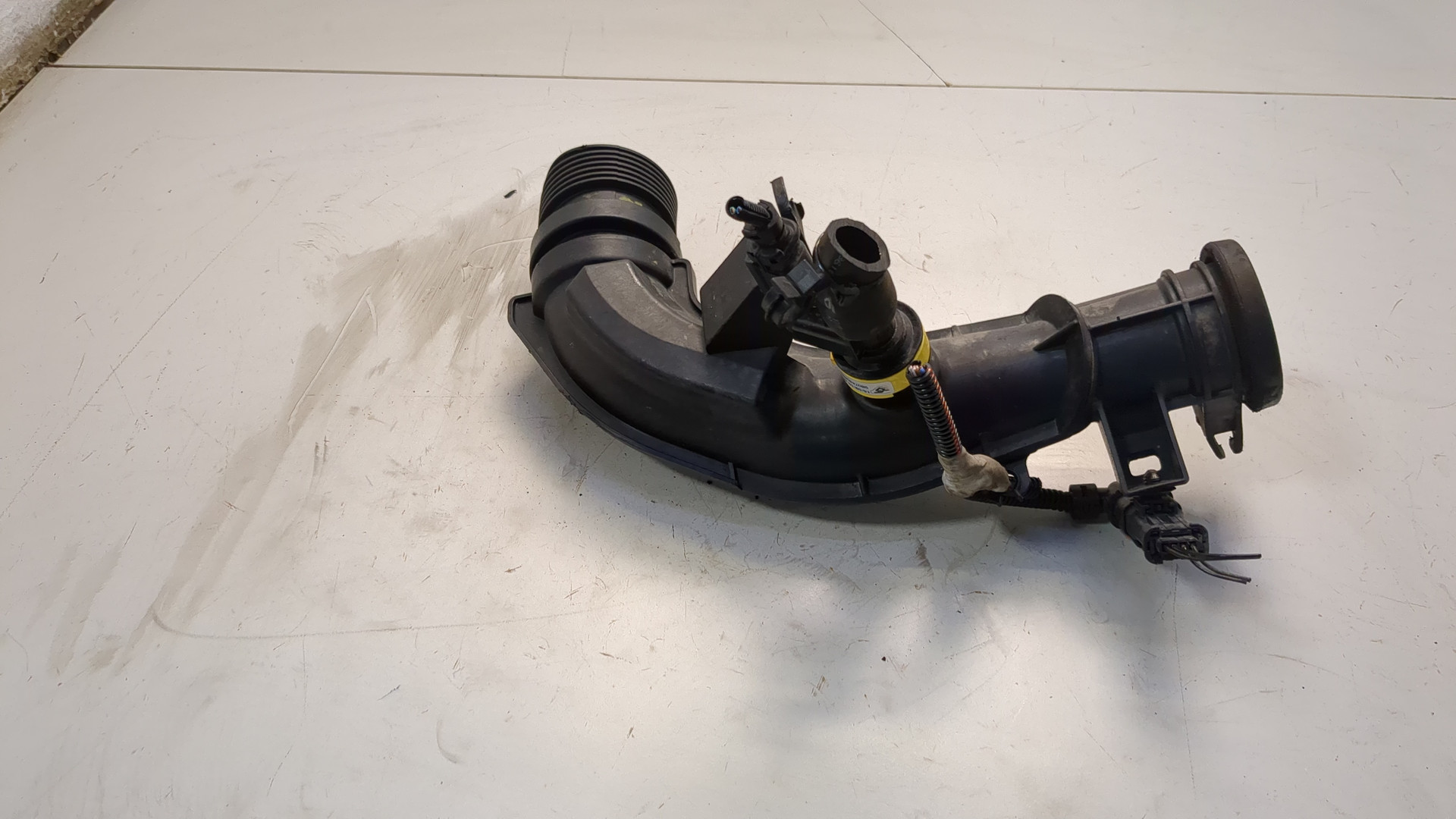 Патрубок интеркулера