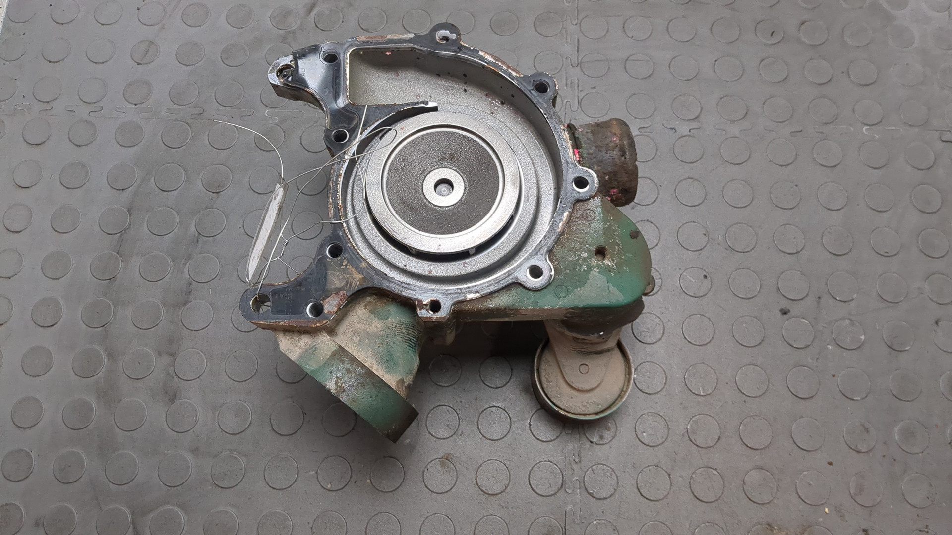 Насос водяной (помпа)