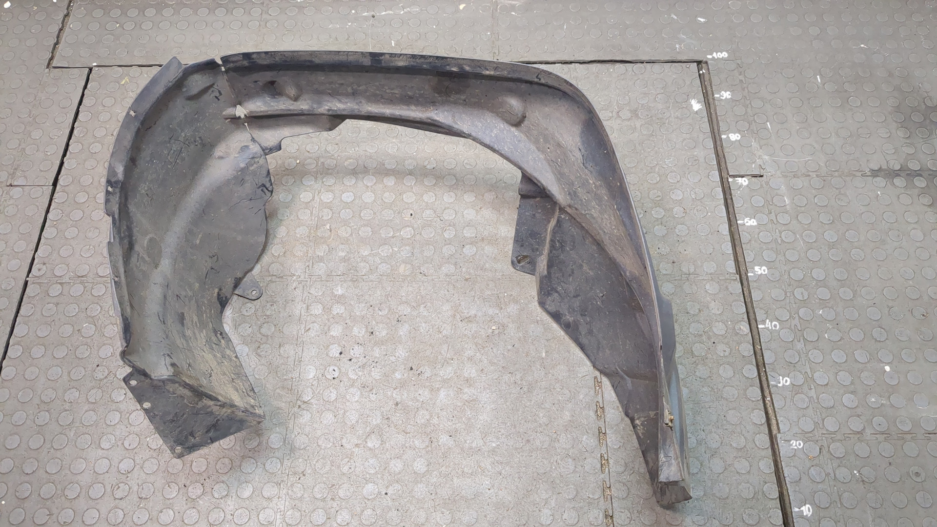 Локер передний левый