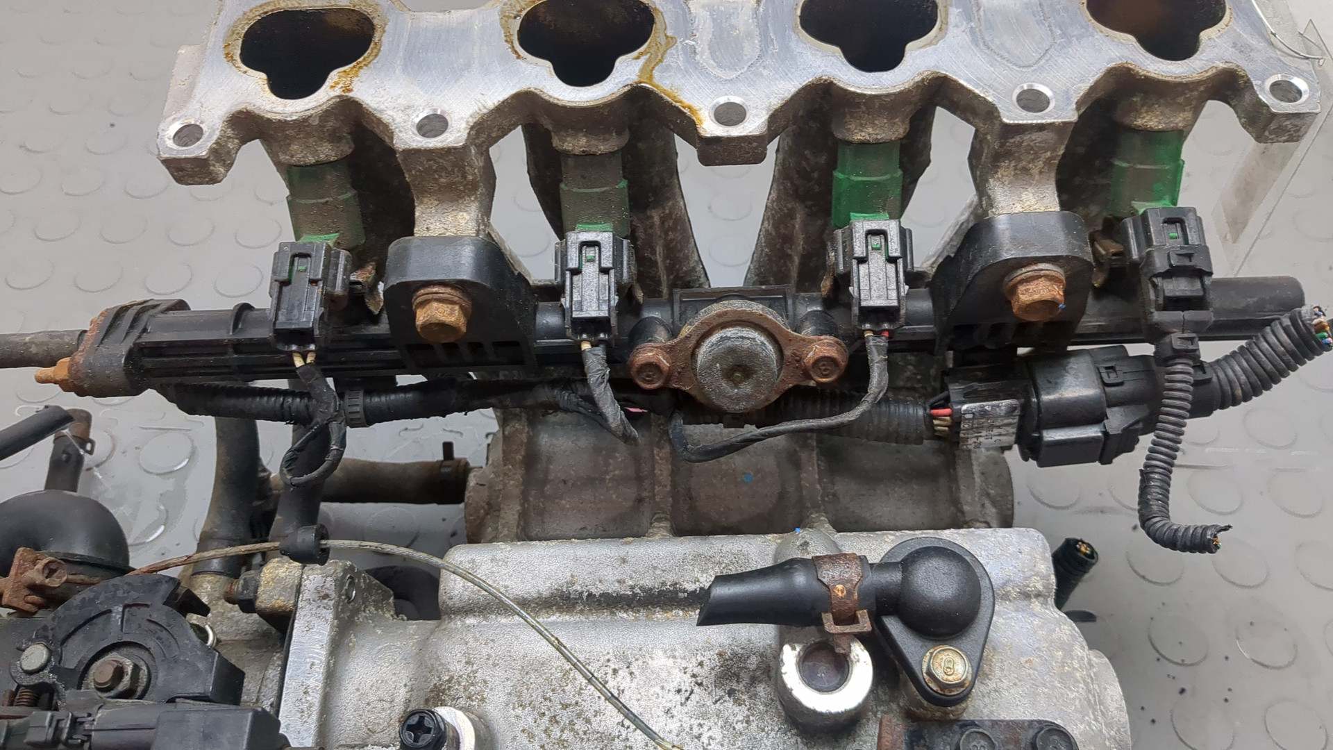 Коллектор впускной