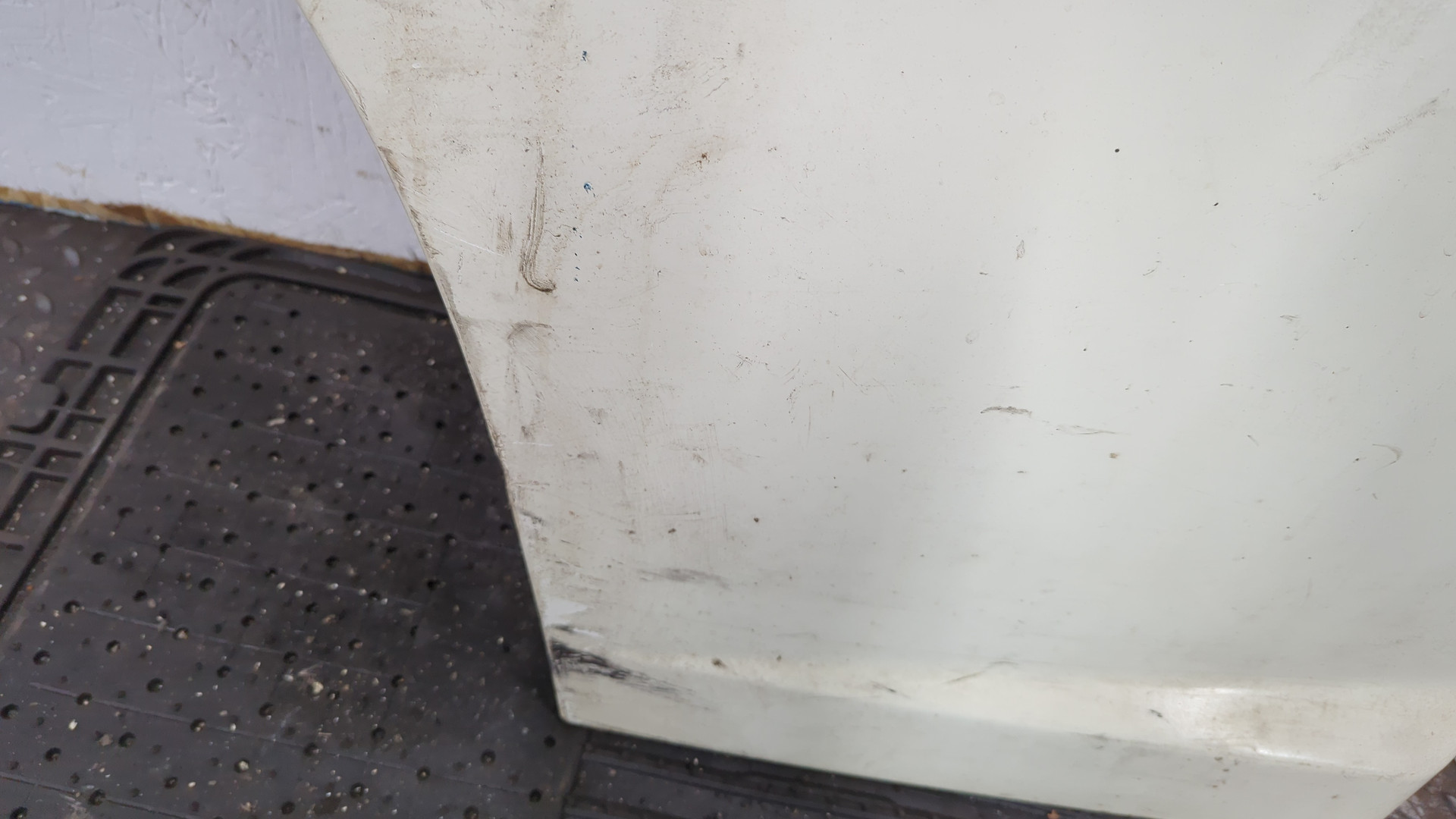 Уплотнитель двери