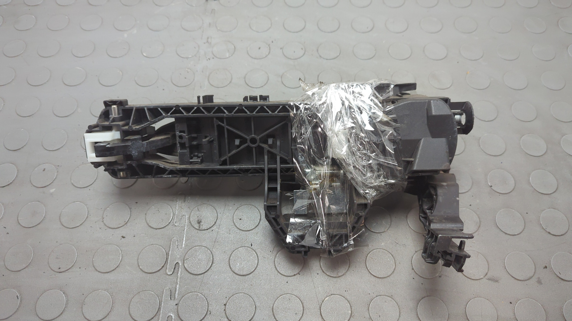 Ручка двери наружная