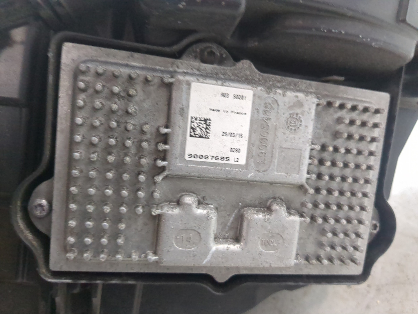 Фара правая