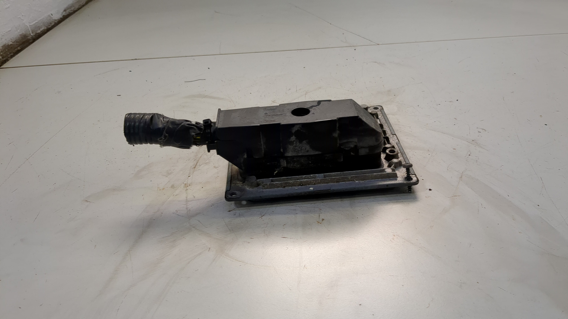 Блок управления двигателем