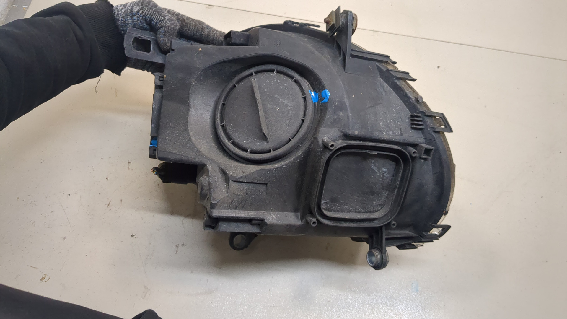 Фара правая