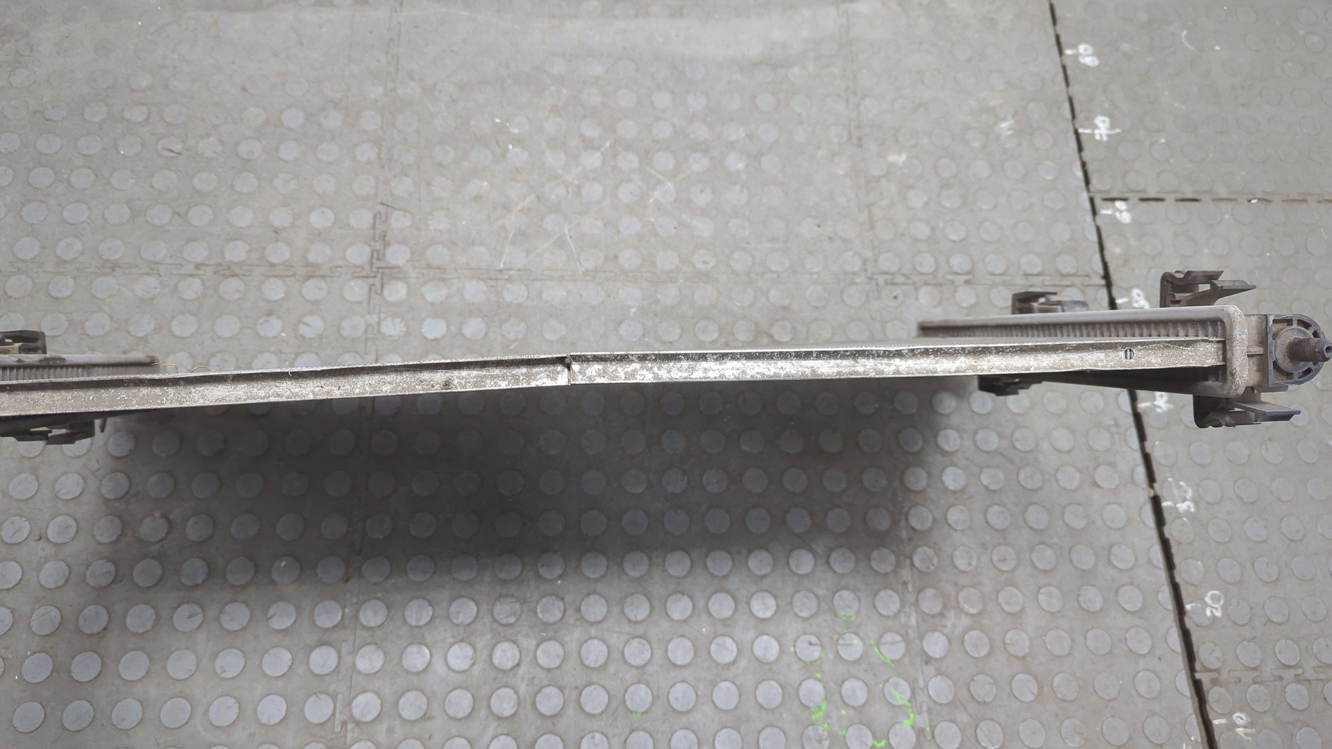 Радиатор охлаждения двигателя основной