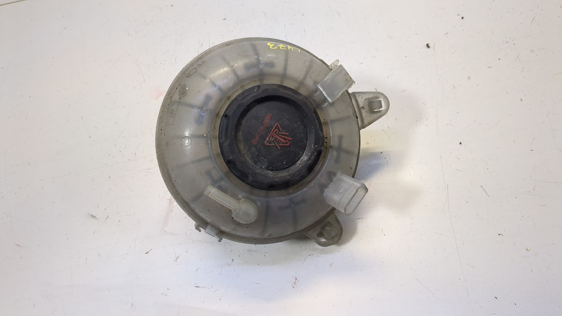 Бачок расширительный