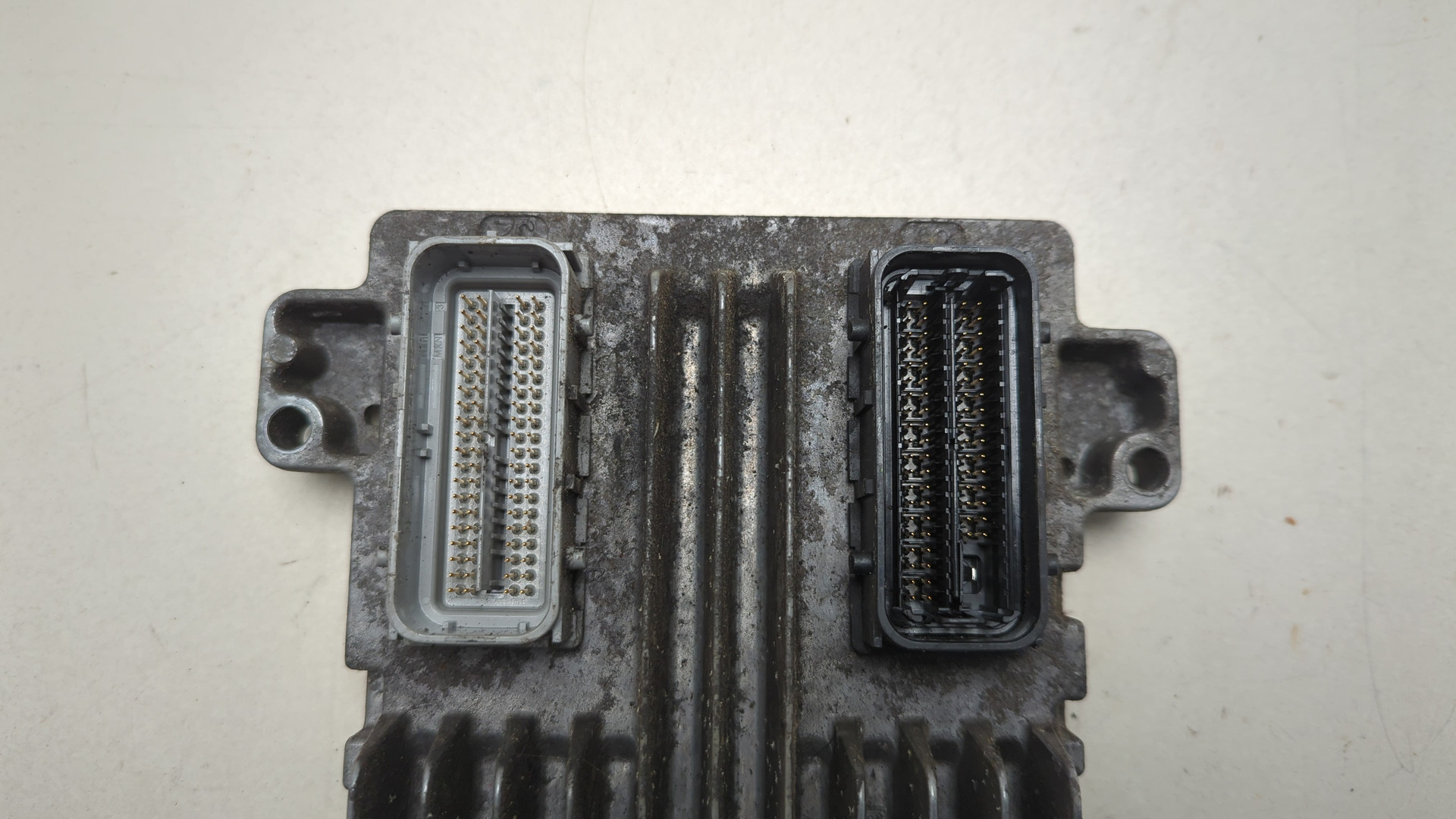 Блок управления двигателем