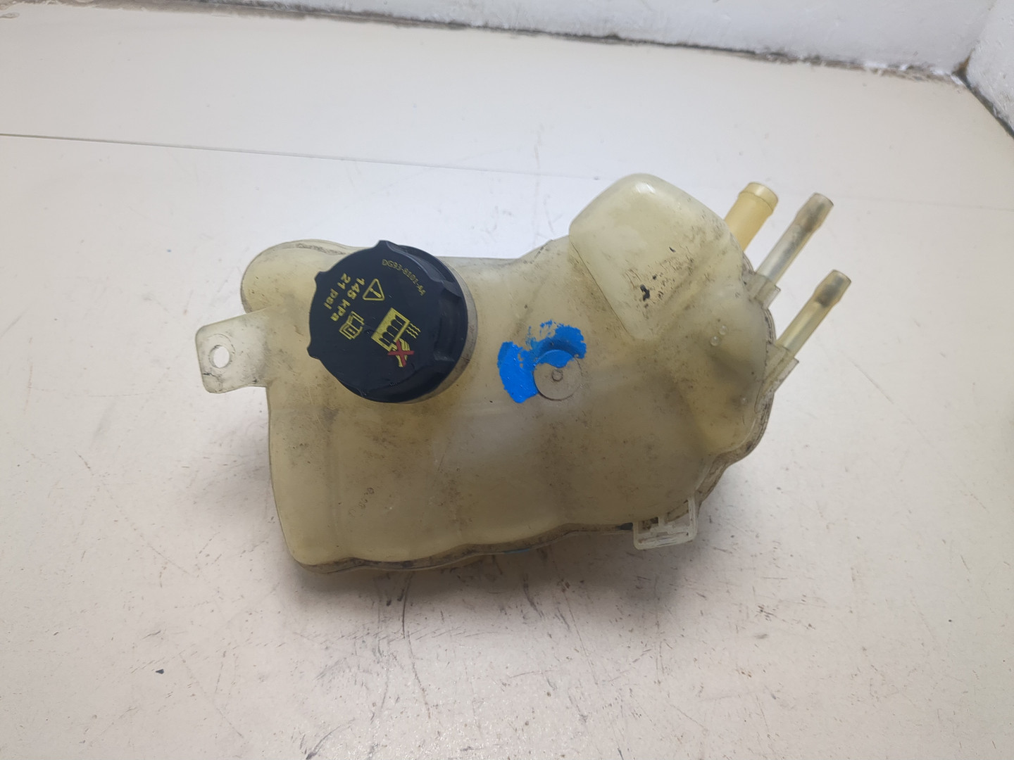 Бачок расширительный