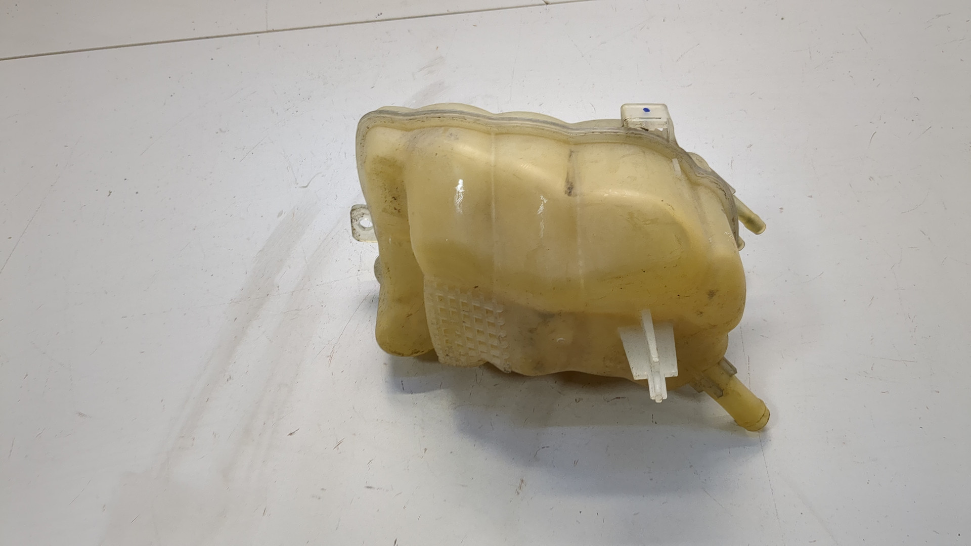 Бачок расширительный