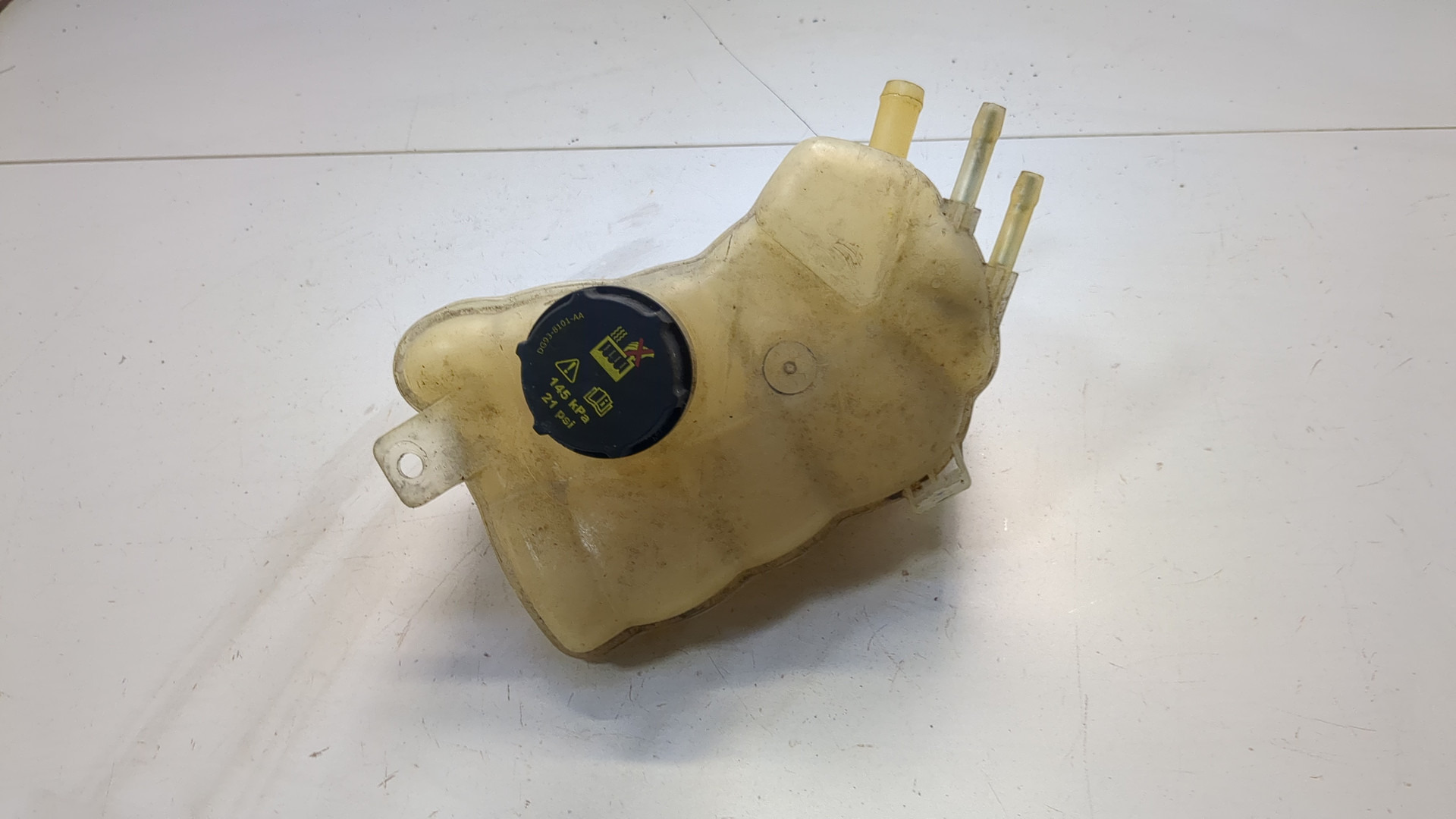 Бачок расширительный