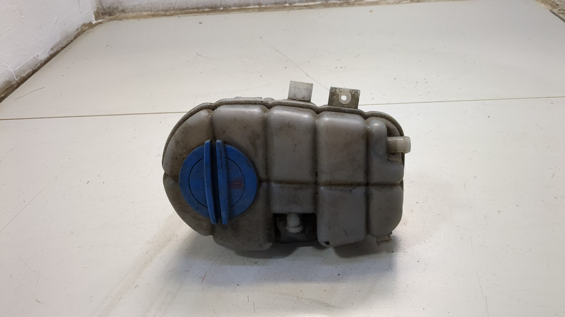 Бачок расширительный