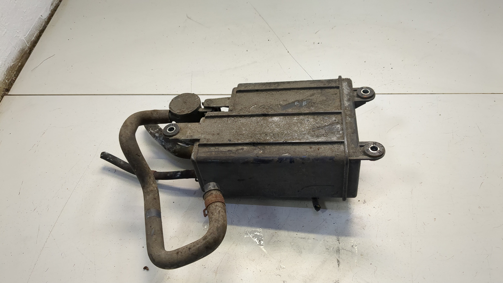 Абсорбер (фильтр угольный)