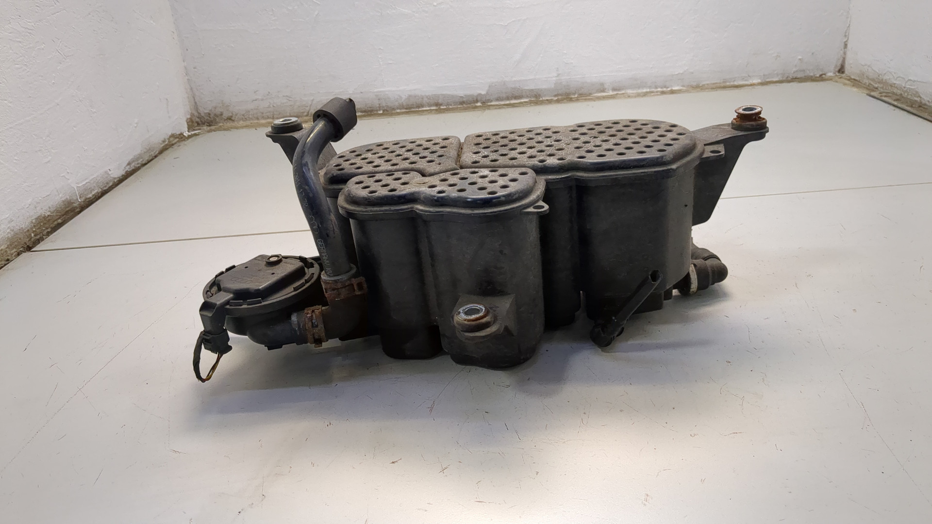 Абсорбер (фильтр угольный)