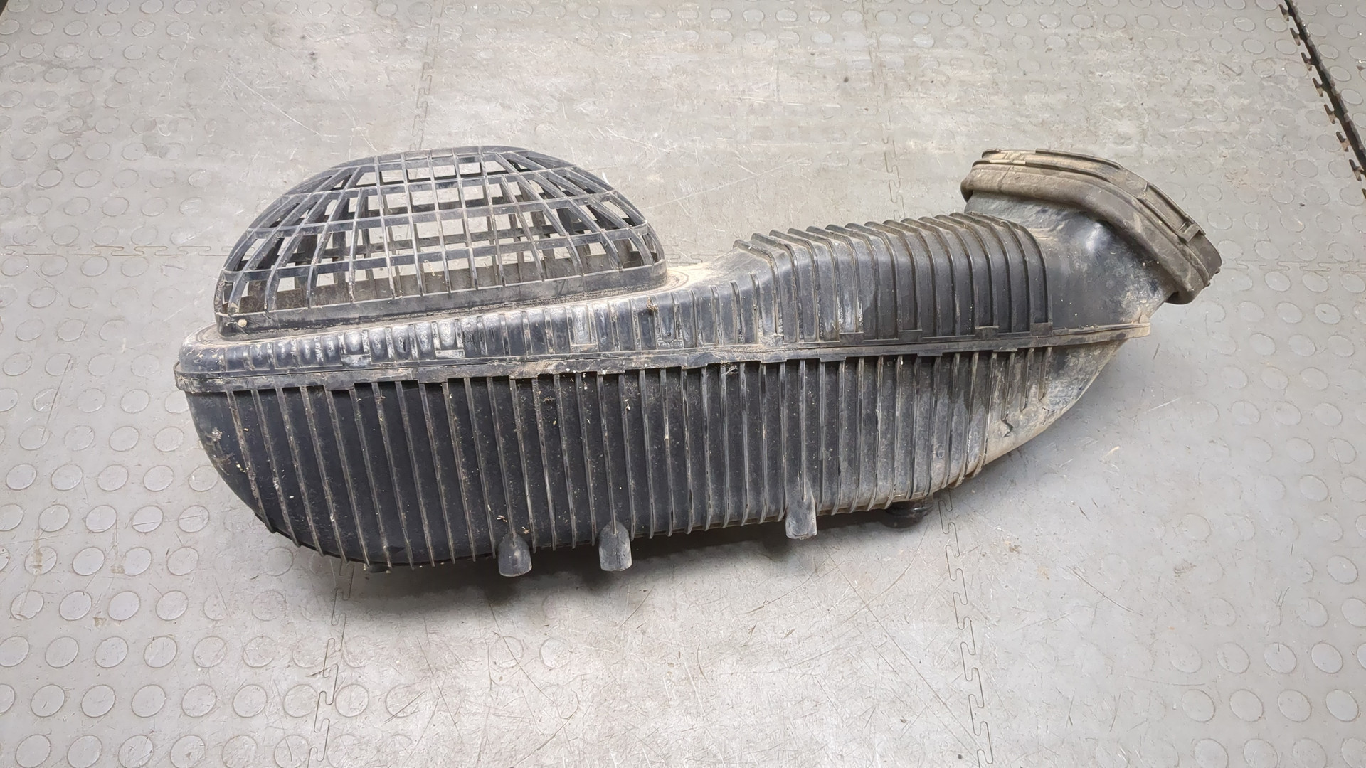 Воздухозаборник (внутри)