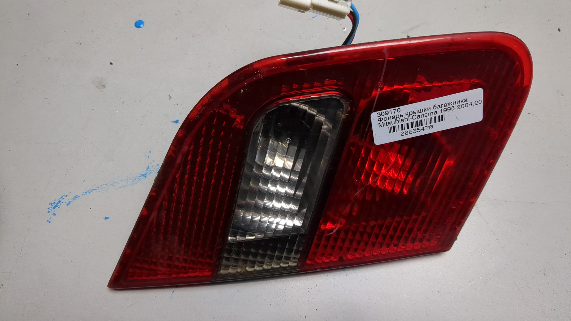 Фонарь задний внутренний левый