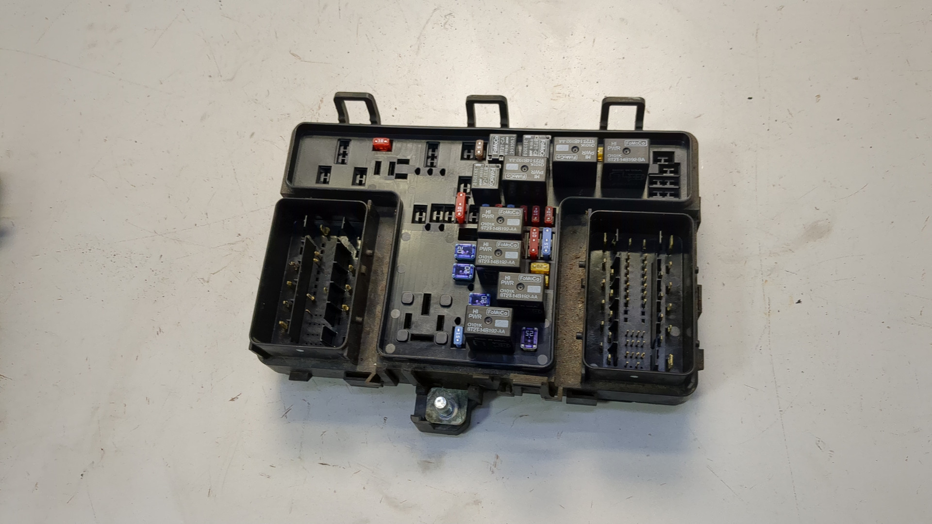 Блок предохранителей