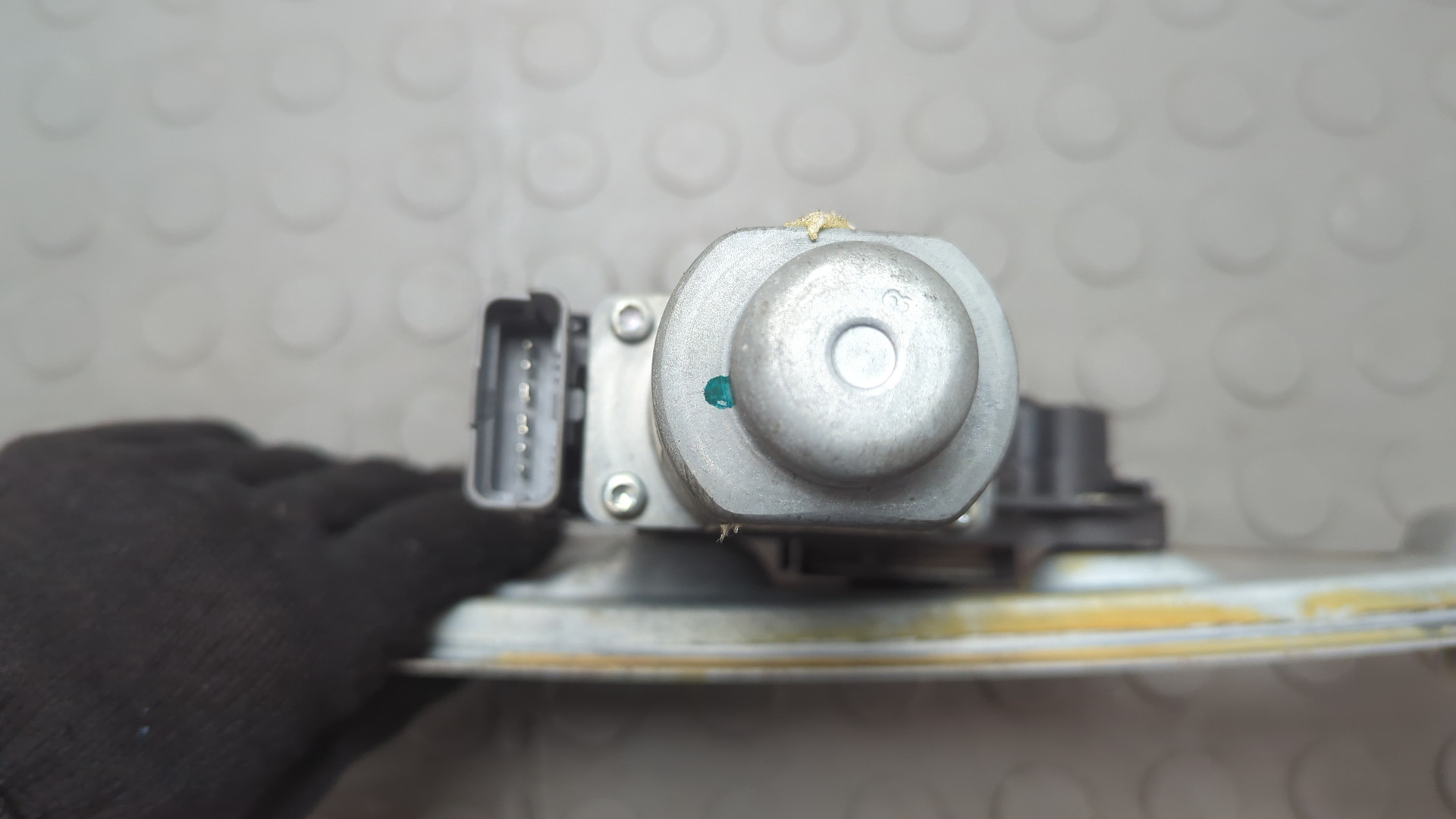 Стеклоподъемник электр. передний левый