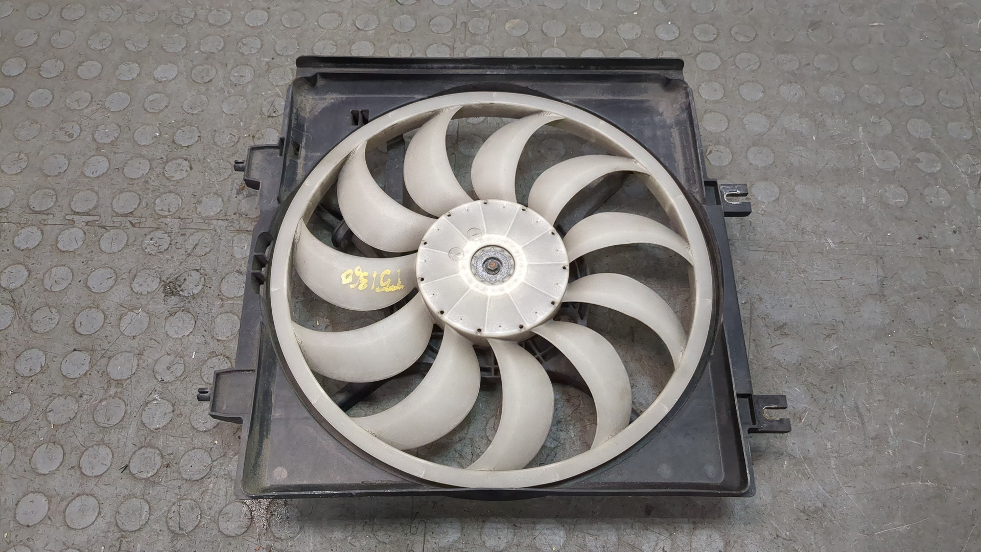 Вентилятор радиатора