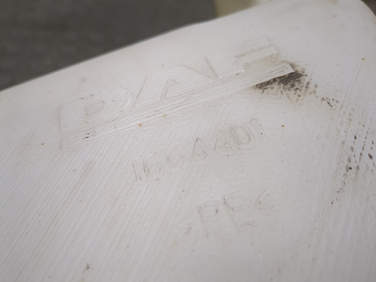 Бачок омывателя лобового стекла