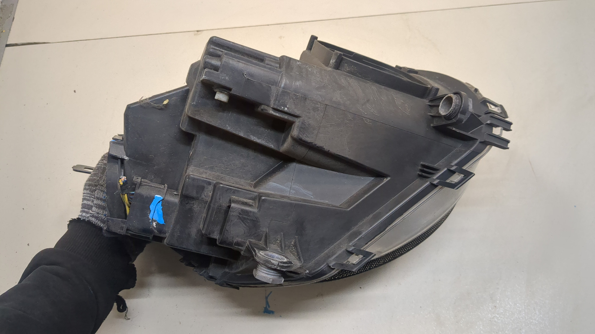 Фара правая