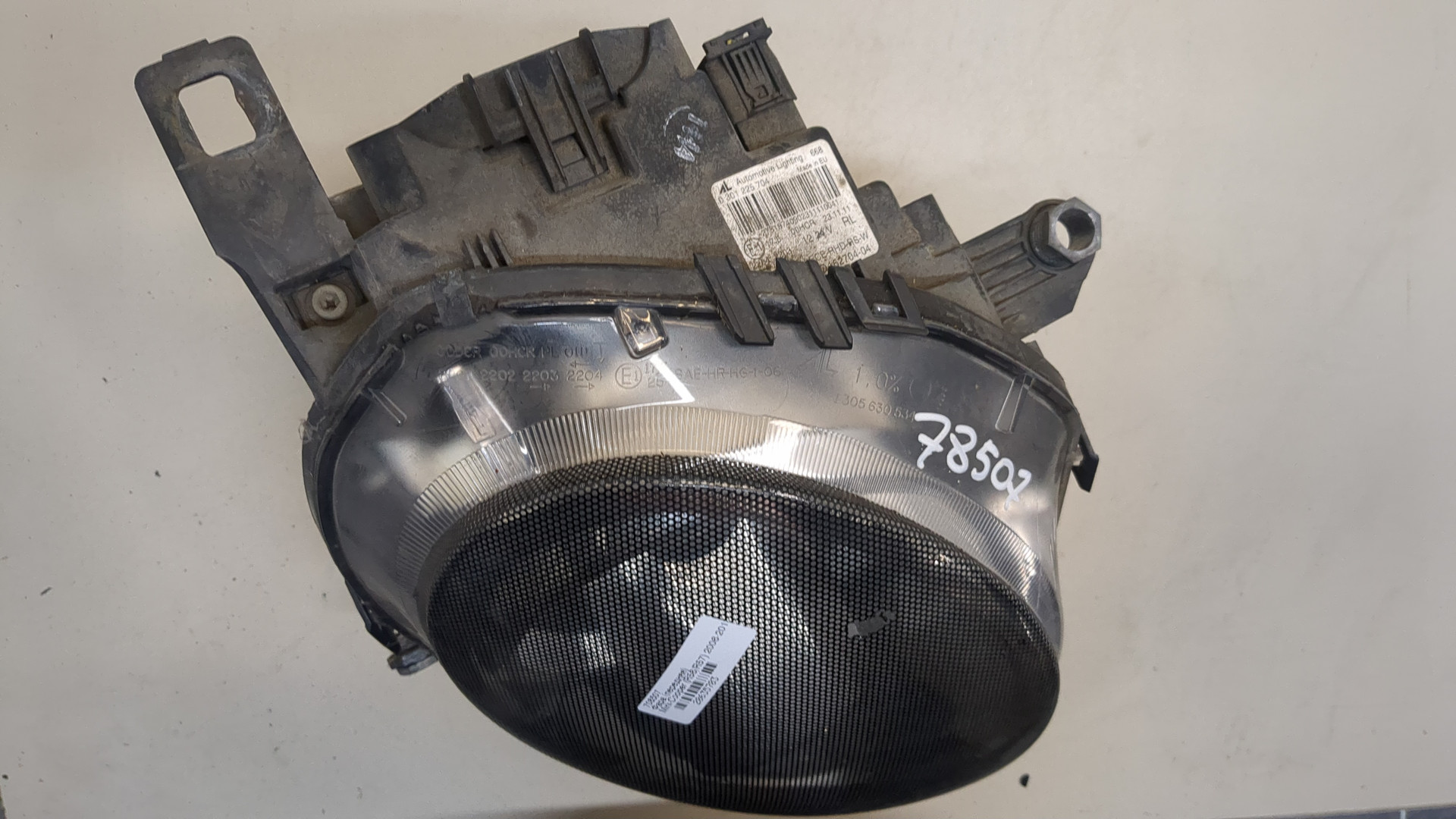 Фара правая