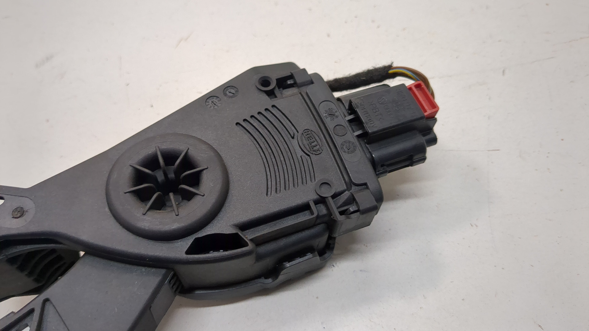 Педаль газа