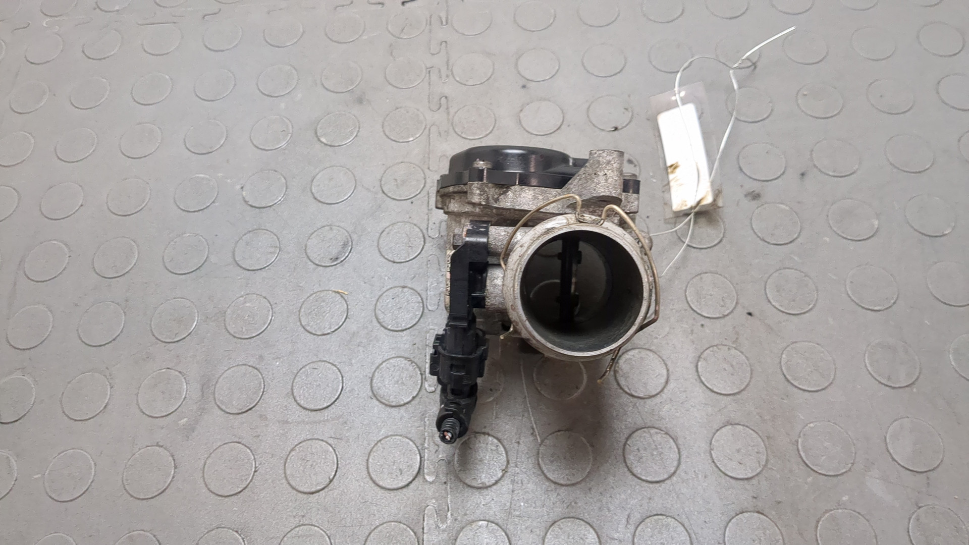 Заслонка дроссельная электрическая