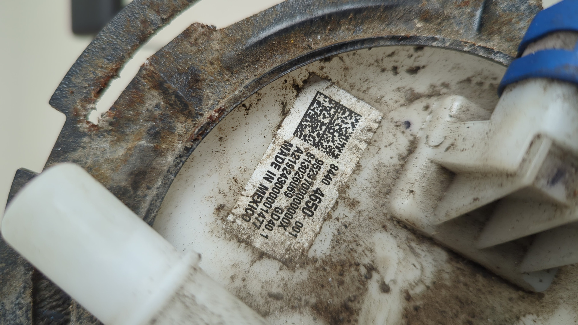 Насос топливный электрический