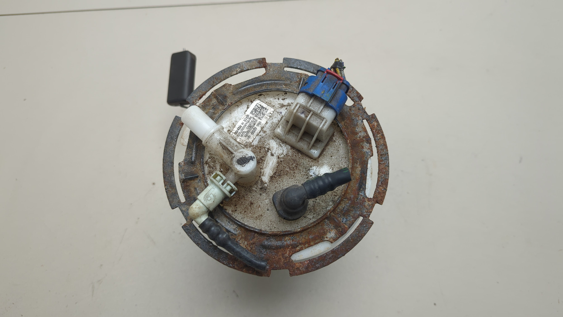 Насос топливный электрический