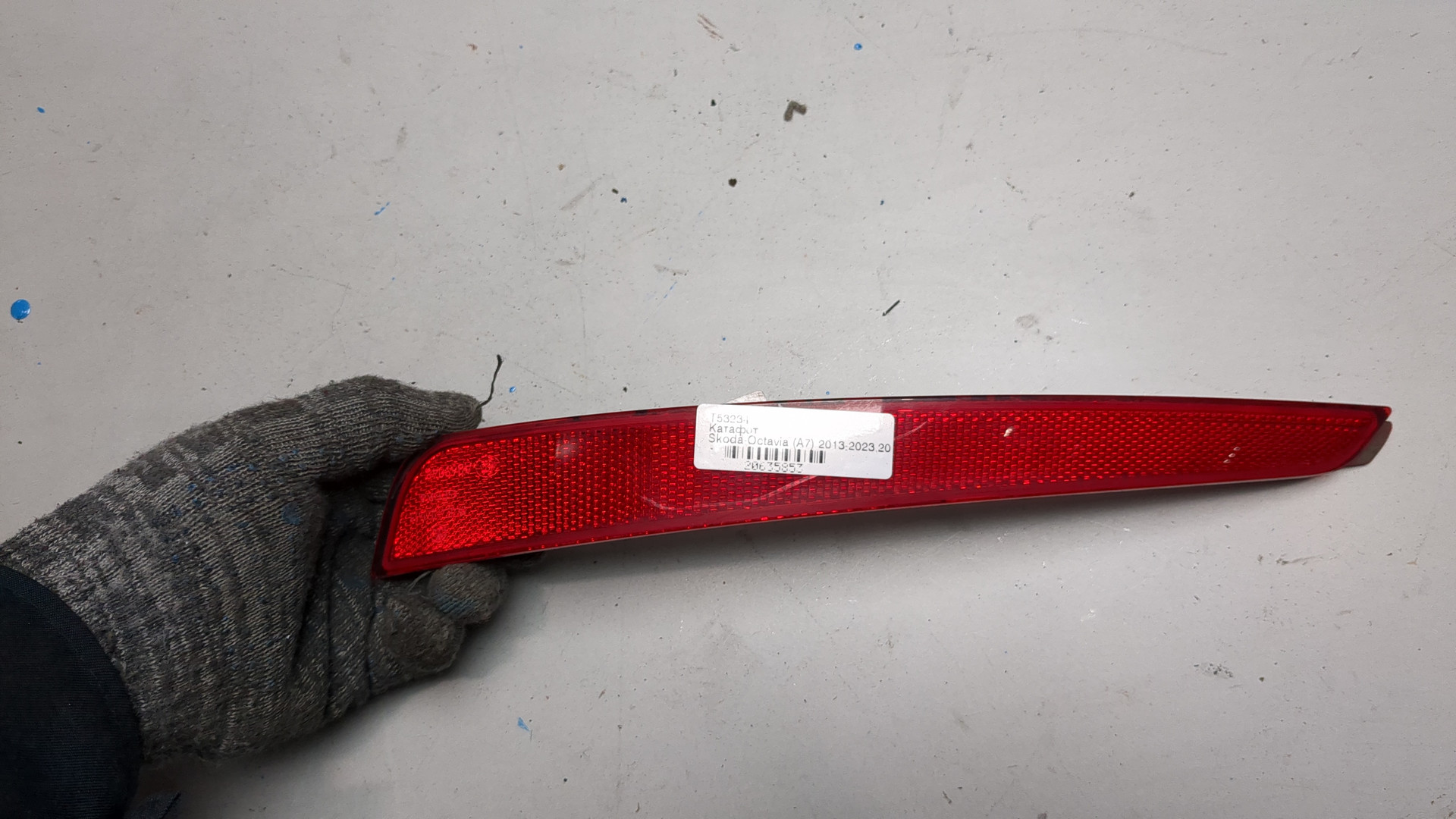 Отражатель в бампер задний правый