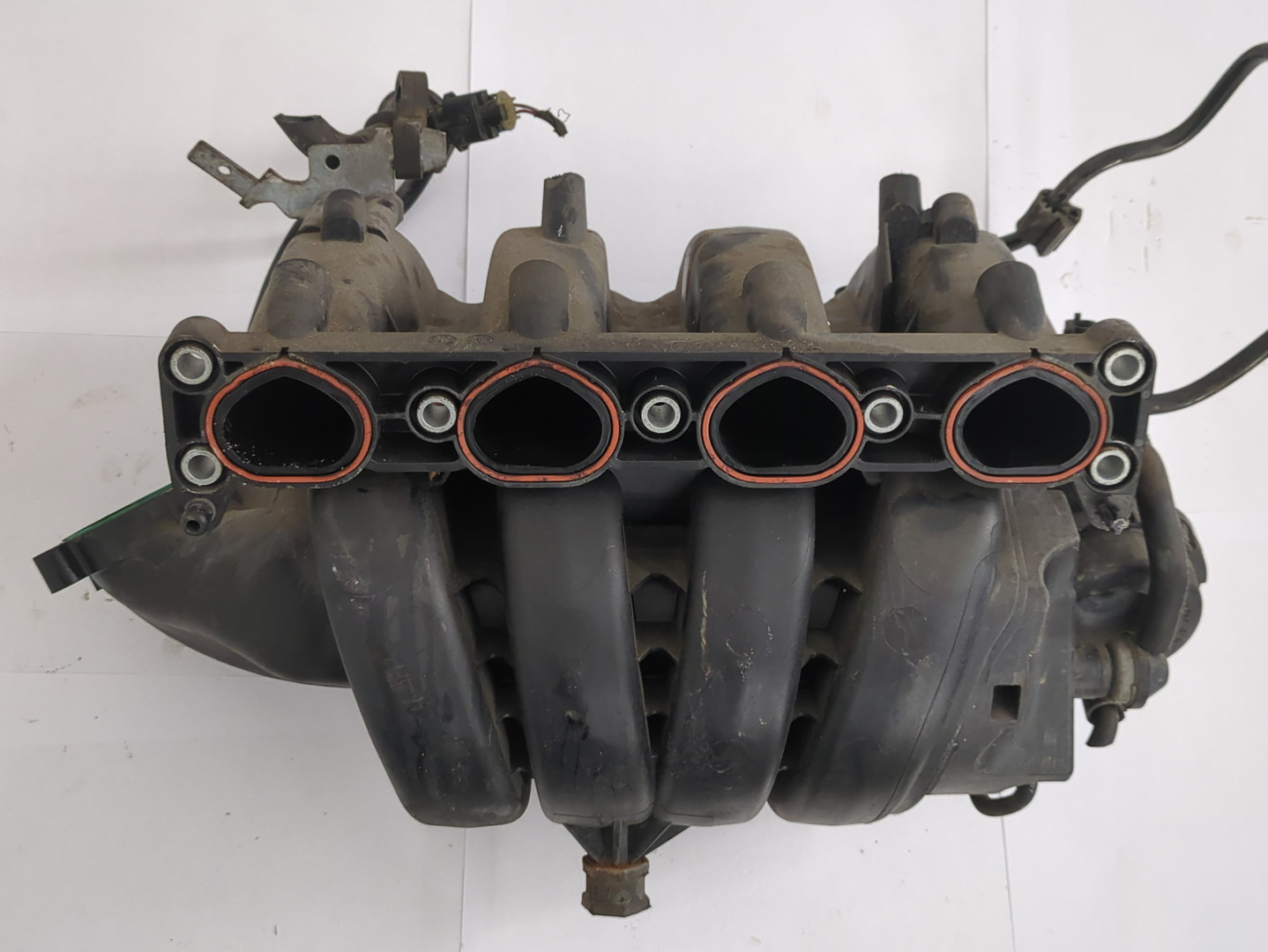 Коллектор впускной