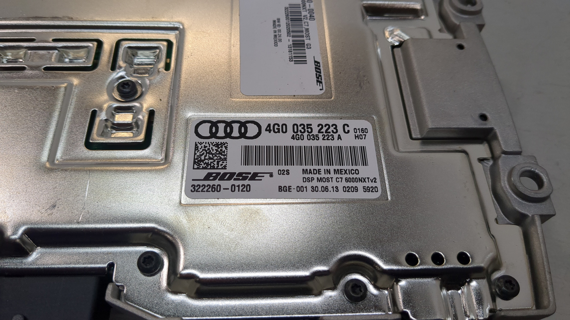 Усилитель акустической системы