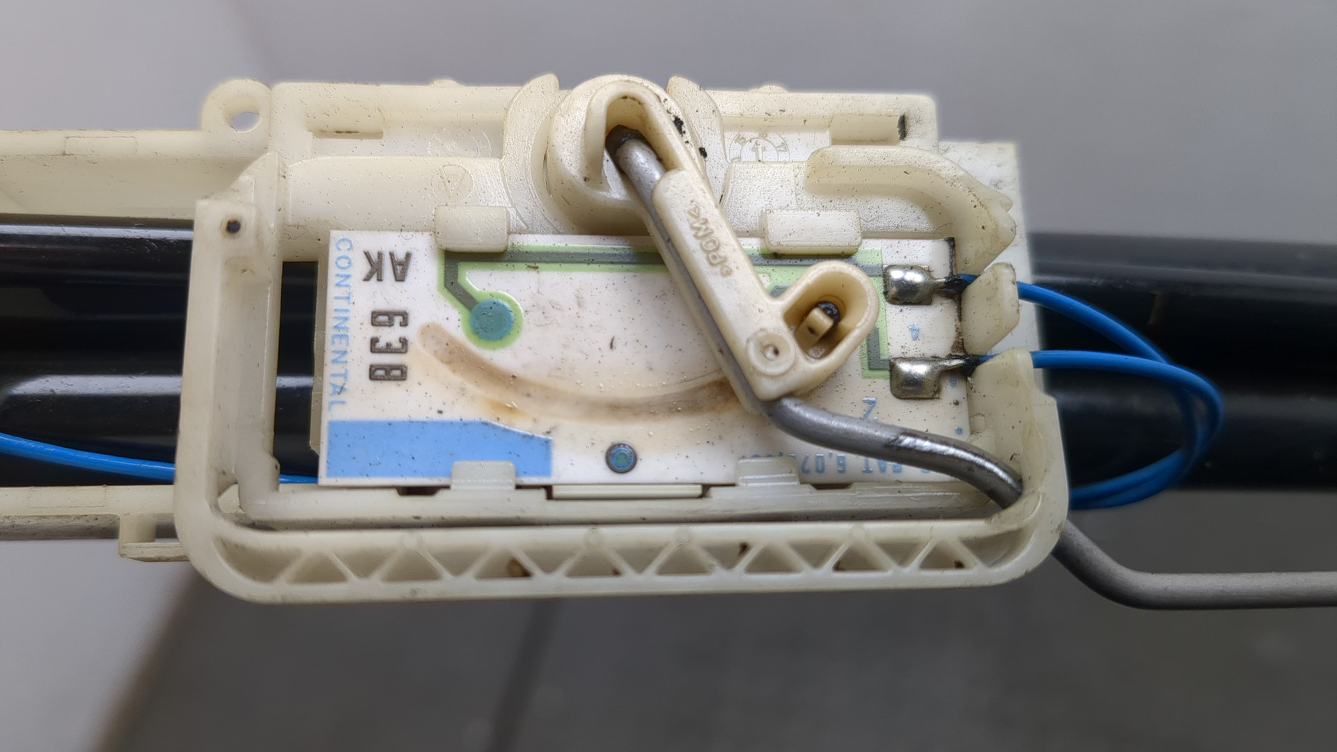 Датчик уровня топлива