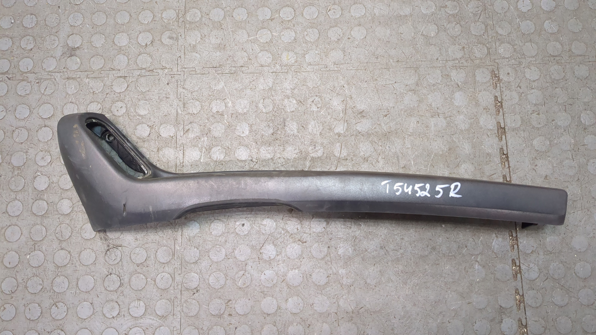 Ручка двери передней внутренняя правая