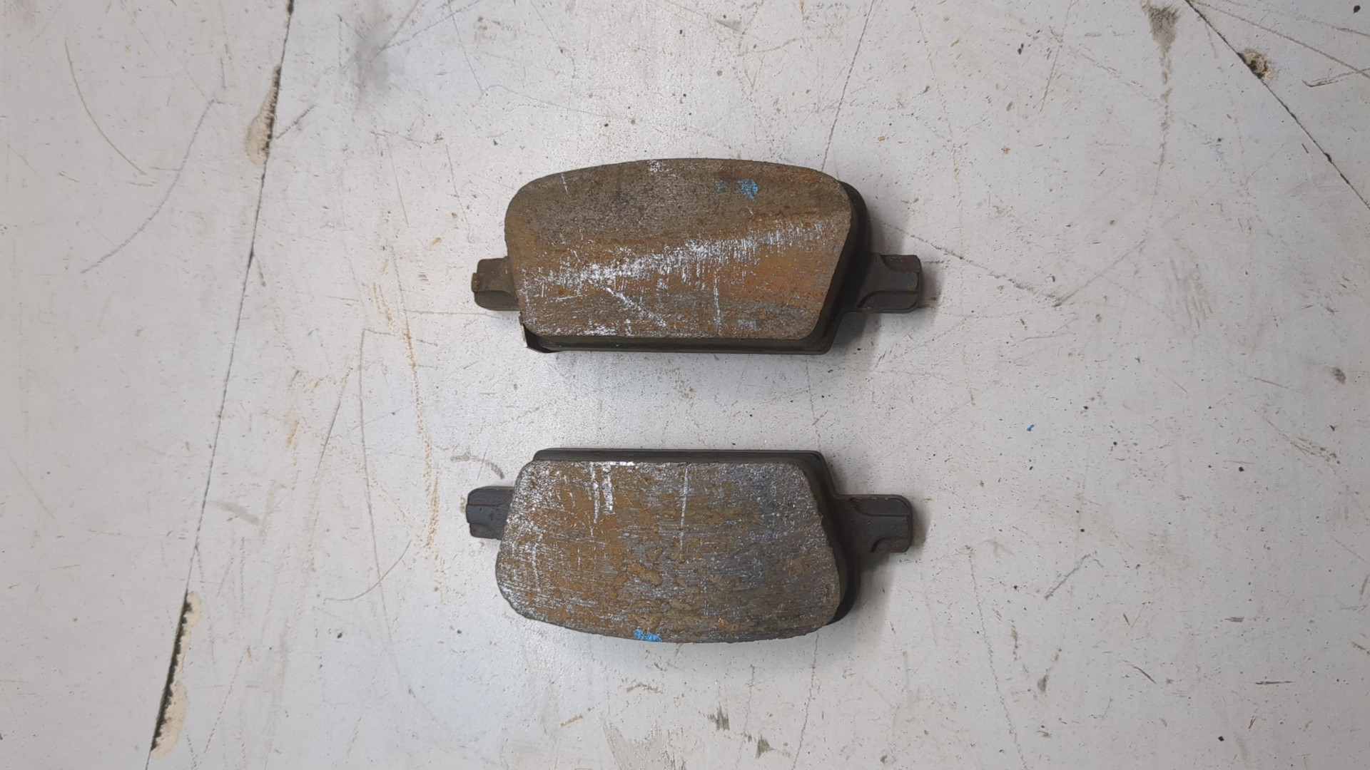 Колодки тормозные задние дисковые к-т