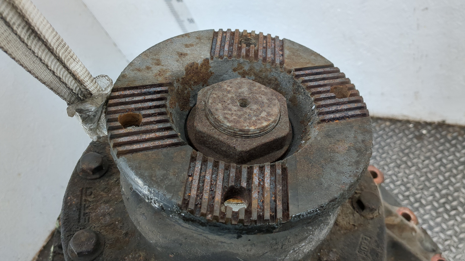 Редуктор заднего моста