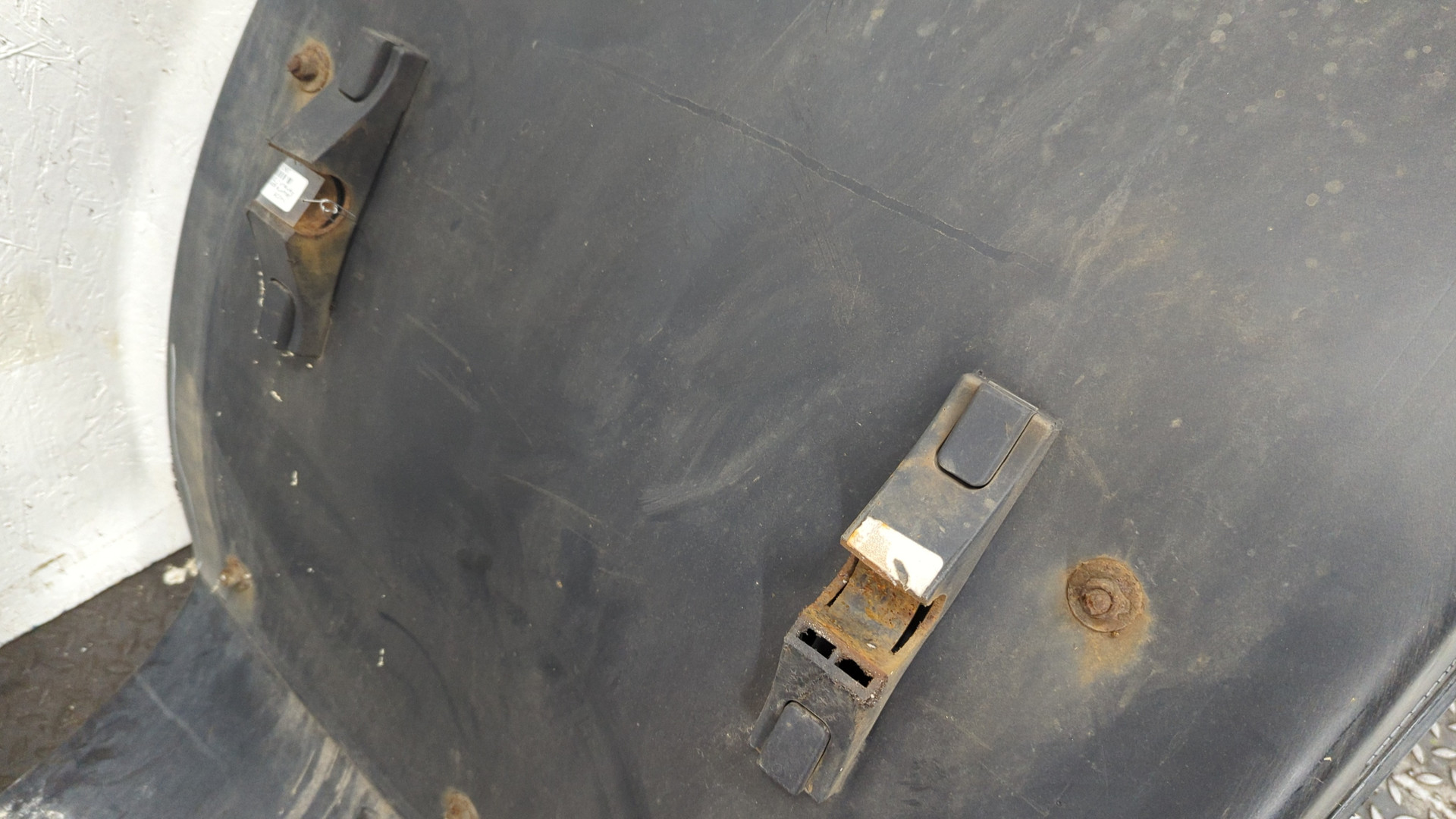 Крыло заднее левое