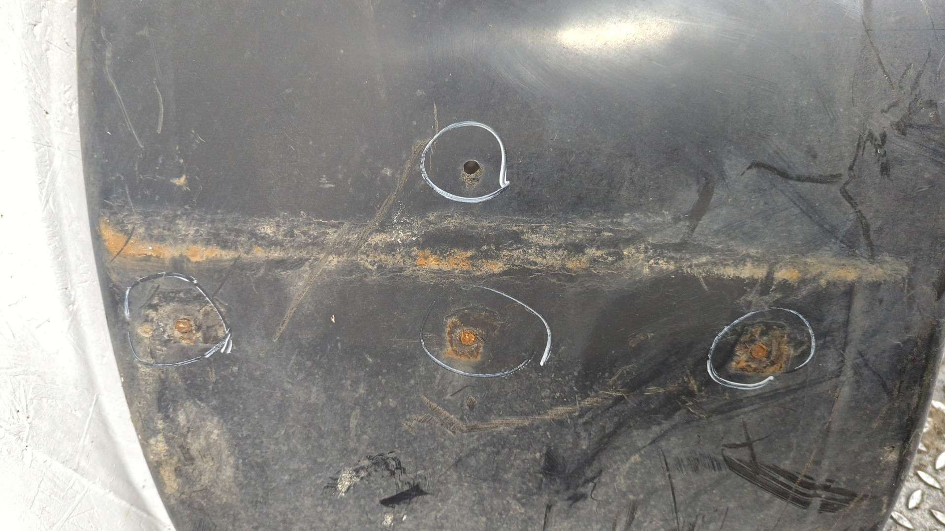 Крыло заднее левое