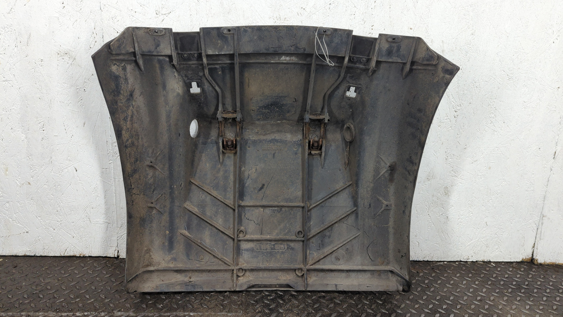 Крыло заднее правое