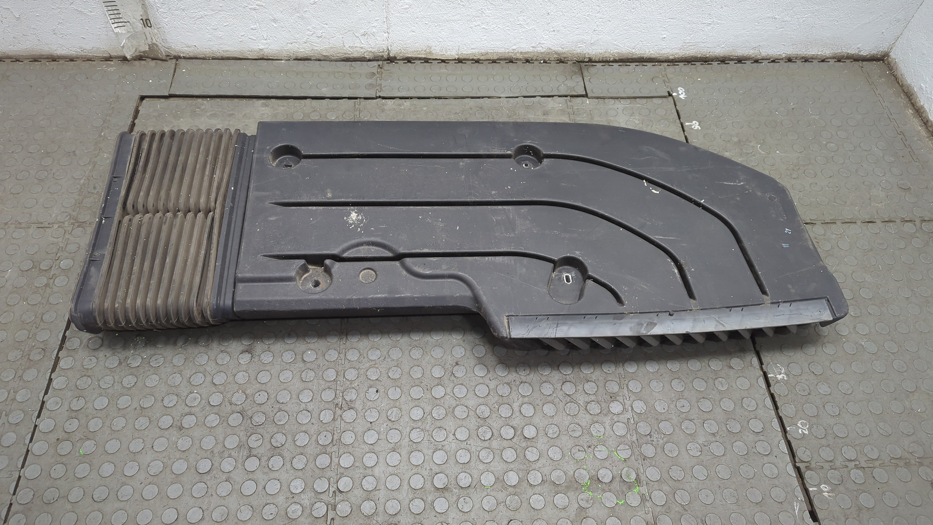 Воздухозаборник (внутри)